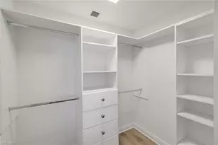 425 Cove Tower Dr, Naples, FL 34110 - Photo 17