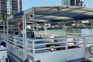 425 Cove Tower Dr, Naples, FL 34110 - Photo 29