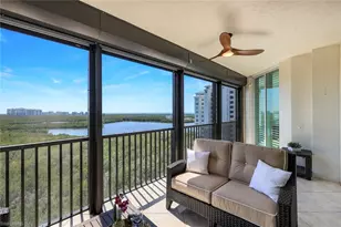 425 Cove Tower Dr, Naples, FL 34110 - Photo 25