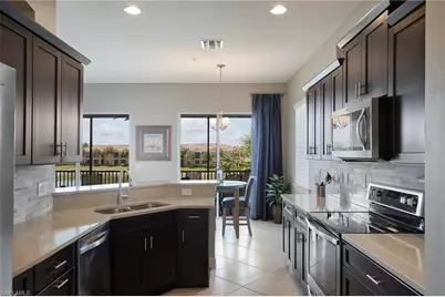 10230 Glastonbury Cir #202, Fort Myers, FL 33913 - Photo 7