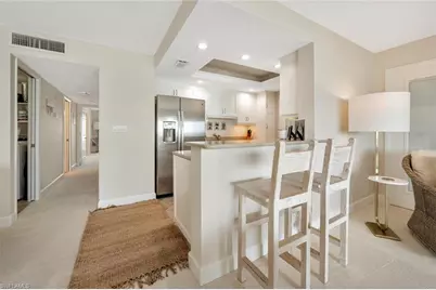 2800 Gulf Shore Blvd N #304, Naples, FL 34103 - Photo 7