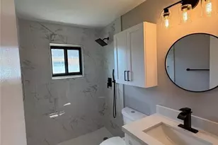 1219 SE 25th Terrace, Cape Coral, FL 33904 - Photo 7