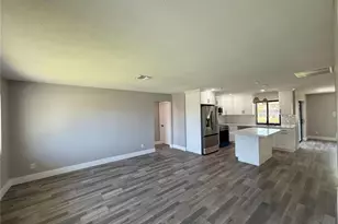 1219 SE 25th Terrace, Cape Coral, FL 33904 - Photo 5