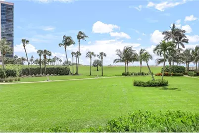 4901 Gulf Shore Blvd N #104, Naples, FL 34103 - Photo 13