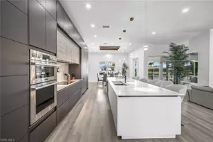 3917 SE 19th Ave, Cape Coral, FL 33904 - Photo 13