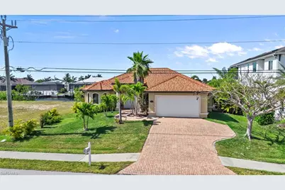 2915 Beach Pkwy W, Cape Coral, FL 33914 - Photo 3