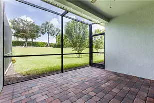 14533 Edgewater Cir, Naples, FL 34114 - Photo 5