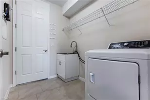 14533 Edgewater Cir, Naples, FL 34114 - Photo 17