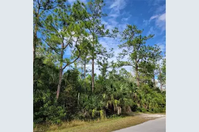 3011 2nd St NE, Naples, FL 34120 - Photo 7