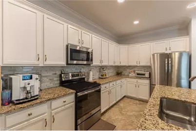 9231 Shadow Oak Ln, Naples, FL 34120 - Photo 17