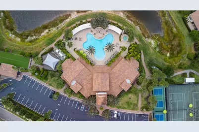 9231 Shadow Oak Ln, Naples, FL 34120 - Photo 5