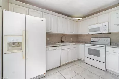 5606 Malt Dr #2, Fort Myers, FL 33907 - Photo 7