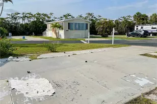 19681 Summerlin 377 Rd, Fort Myers, FL 33908 - Photo 5