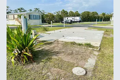 19681 Summerlin 377 Rd, Fort Myers, FL 33908 - Photo 3