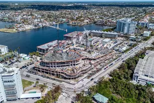 260 Southbay Dr, Naples, FL 34108 - Photo 15