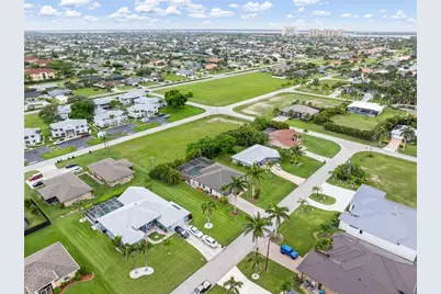 5025 SW 17th Ave, Cape Coral, FL 33914 - Photo 39