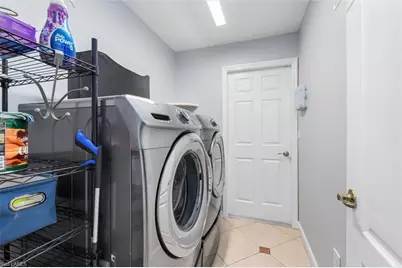 5025 SW 17th Ave, Cape Coral, FL 33914 - Photo 27