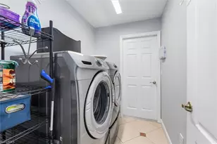 5025 SW 17th Ave, Cape Coral, FL 33914 - Photo 27