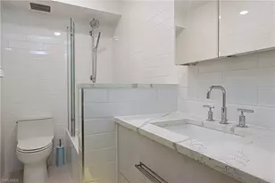 2500 Gulf Shore Blvd N, Naples, FL 34103 - Photo 17