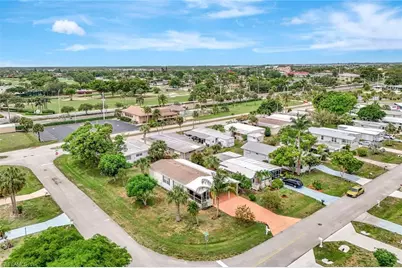 524 Menton Ln, Naples, FL 34112 - Photo 11