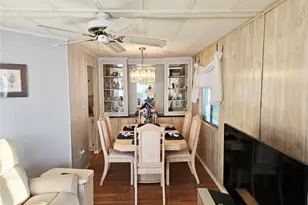 102 Poinsettia Dr, Fort Myers, FL 33905 - Photo 13