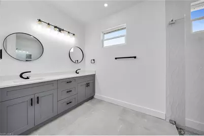 4220 Jacaranda Pkwy W, Cape Coral, FL 33993 - Photo 29