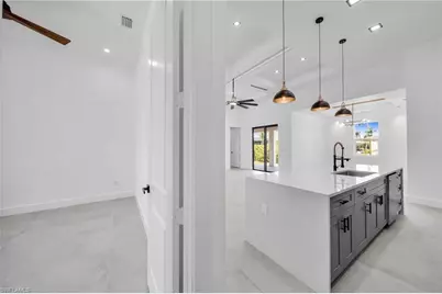 4220 Jacaranda Pkwy W, Cape Coral, FL 33993 - Photo 15