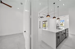 4220 Jacaranda Pkwy W, Cape Coral, FL 33993 - Photo 15