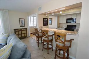 5550 Heron Point Dr, Naples, FL 34108 - Photo 13