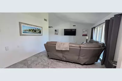 1610 Cornwallis Pkwy, Cape Coral, FL 33904 - Photo 19