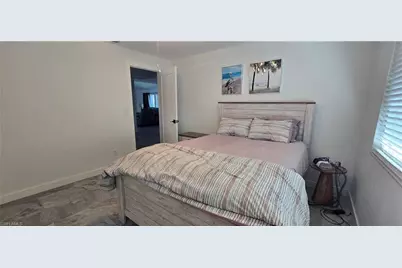 1610 Cornwallis Pkwy, Cape Coral, FL 33904 - Photo 17