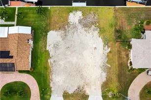 122 Placid Dr, Fort Myers, FL 33919 - Photo 15