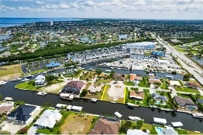 122 Placid Dr, Fort Myers, FL 33919 - Photo 17