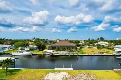 122 Placid Dr, Fort Myers, FL 33919 - Photo 5