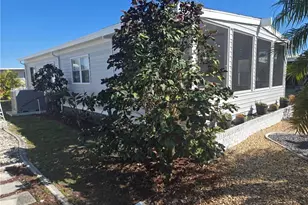 450 Snead Dr, North Fort Myers, FL 33903 - Photo 5