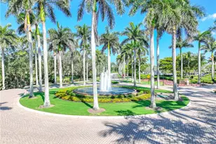 2745 Tiburon Blvd E, Naples, FL 34109 - Photo 45