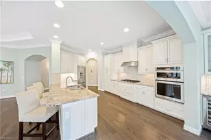 2745 Tiburon Blvd E, Naples, FL 34109 - Photo 11