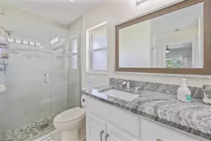 206 SE 45th Terrace, Cape Coral, FL 33904 - Photo 17