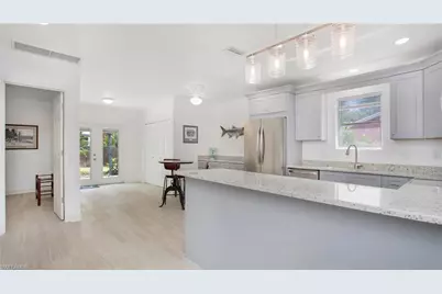 767 Glendale Ave, Naples, FL 34110 - Photo 5