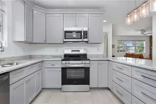 767 Glendale Ave, Naples, FL 34110 - Photo 3