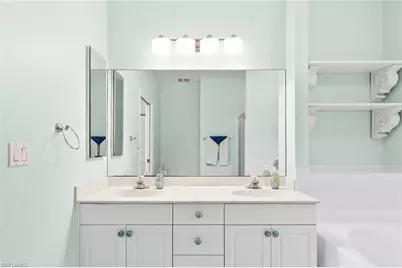 11801 Bayport Ln #104, Fort Myers, FL 33908 - Photo 13