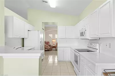 11801 Bayport Ln #104, Fort Myers, FL 33908 - Photo 19