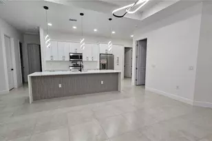 812 Hibiscus Ave, Lehigh Acres, FL 33972 - Photo 7