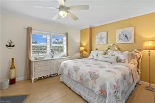 240 Seaview Ct, Marco Island, FL 34145 - Photo 19