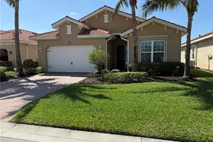 3916 King Edwards St, Fort Myers, FL 33916 - Photo 1