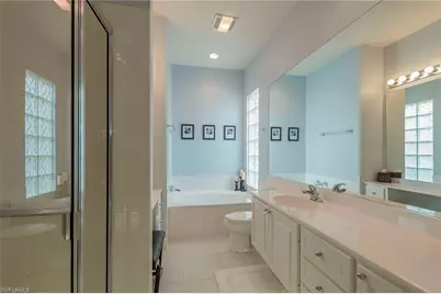 5032 Jarvis Ln, Naples, FL 34119 - Photo 9