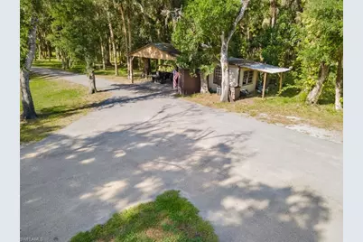17321 Oak Creek Rd, Alva, FL 33920 - Photo 3