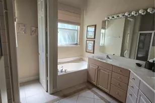 4208 Kensington High St, Naples, FL 34105 - Photo 19