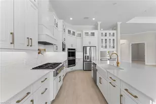 15456 Turin Dr, Naples, FL 34114 - Photo 9