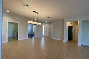 12823 Carrington Cir, Naples, FL 34105 - Photo 7